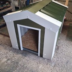 steel kennel