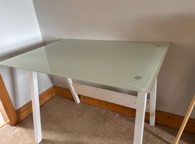 computer desk