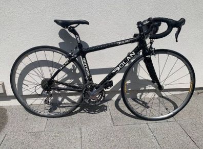 Dolan Carbon Fibre Bike