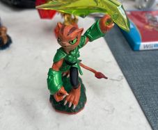 Skylanders Trap Team Tuff Luck figure