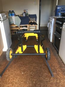 Dewalt stand