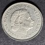 1979 Netherlands 21/2 Guilder Commemorative Juliana coin Image 3