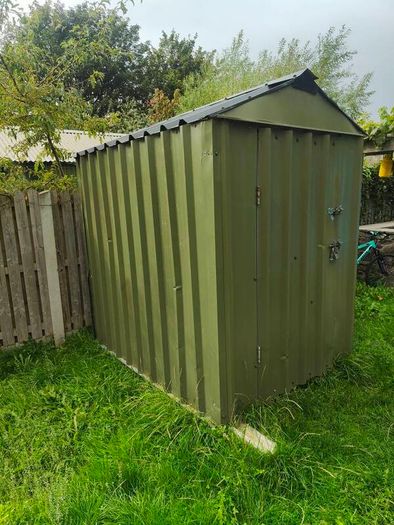 Garden shed