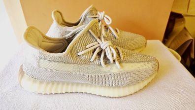 Authentic Brand New Yeezy 350 Citrin UK8.5