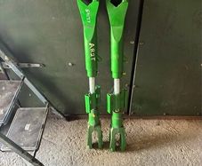 Adjustable levelling arms (New)
