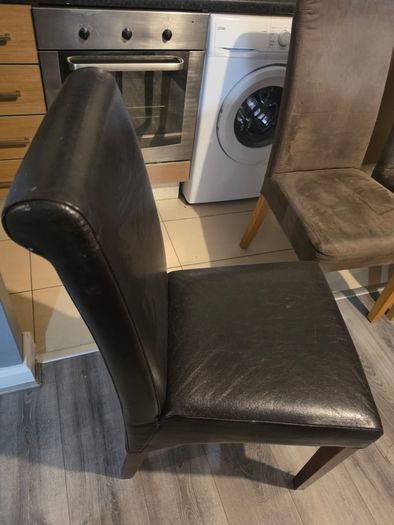 4x Chairs