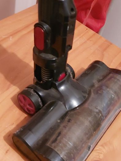 Silvercrest Hoyer Handel verticle vacuum cleaner with charger and accessories in excellent condition