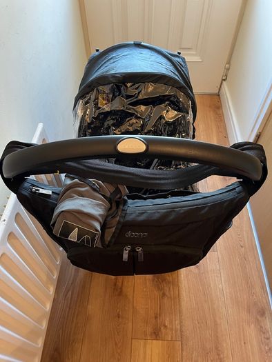 Doona car seat/stroller