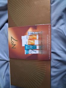 No7 Beauty Skincare  Set