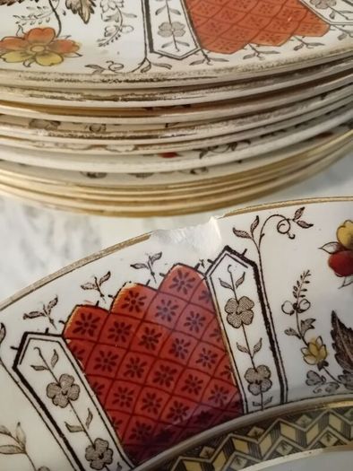 Vintage plates