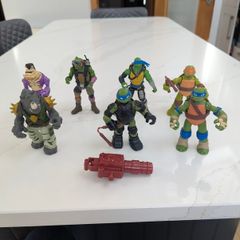 TMNT figures x 7