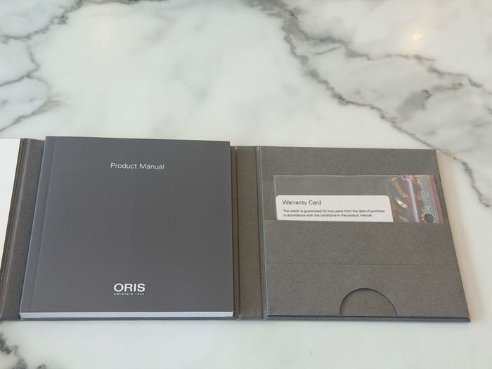 Oris Aquis Date