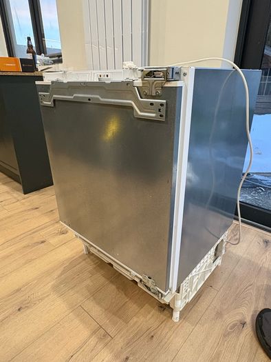 Bosch Undercounter Freezer (for integrated kitchen)