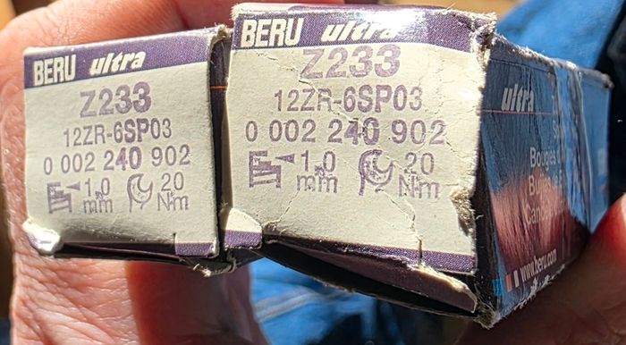 500+ Bosch Beru Spark Plugs JOT LOT