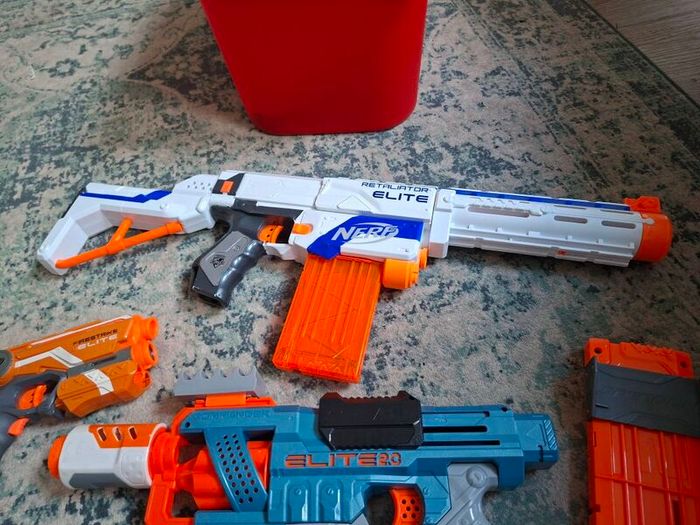 Nerf Guns, 1 pair goggles and accessories