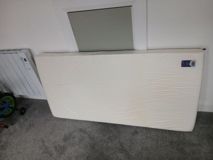 Atlas Cotbed & Clevermama Mattress