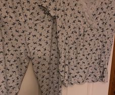 maternity pyjamas/ nightwear