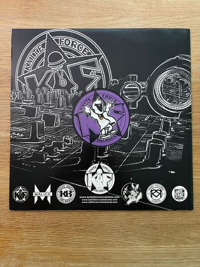 Liquid Crystal - Let It Go (Remastered & Repressed) - 12" Vinyl E.P. - 2021 Kniteforce Records