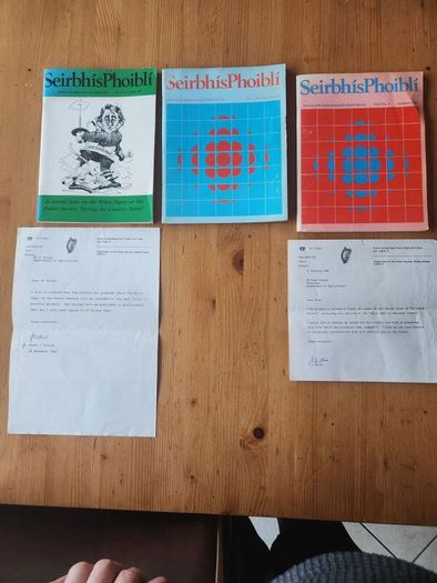 Seirbhis Phoibli. 3 X Journals Of The Department Of The Public Service.  1980-82 -85.