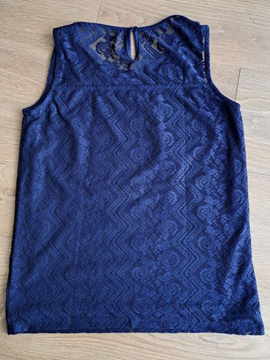 NEW Size S Top women