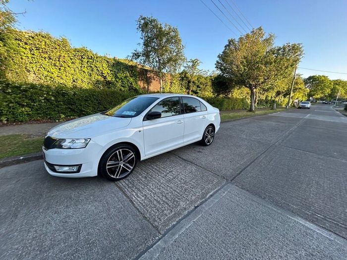 Skoda Rapid 2015