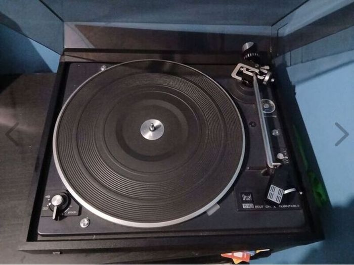 Dual 510 Turntable