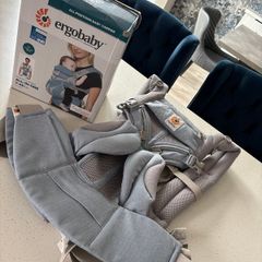 Baby carrier