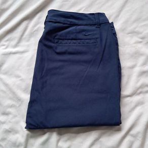 Ladies nike golf pants size 14 navy 34/32 zip fly in excellent condition