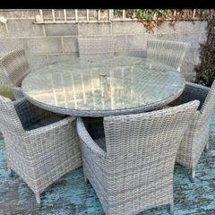 6 seater rattan table and chairs with glass
