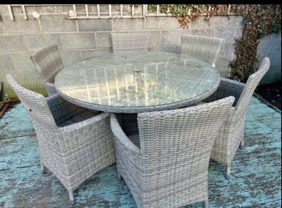 6 seater rattan table and chairs with glass