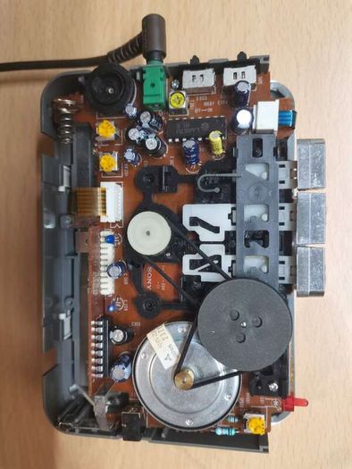 Sony WM-F38 Walkman Cassette Player