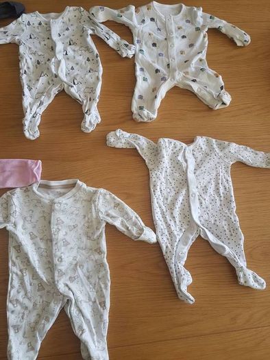 baby newborn clothes ( add 5 )
