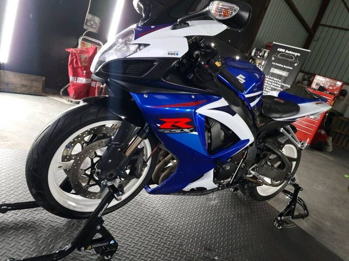 Gsxr 750