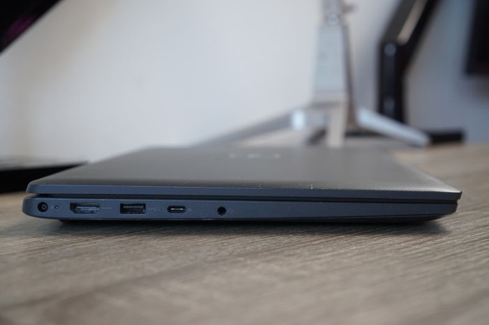 Dell Latitude 3440 | 14" FHD IR | i5-1235U | 16GB