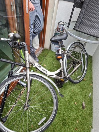 Womans bike