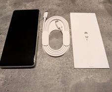 Google Pixel 7 - Brand New, Unused - 128GB Lemongrass