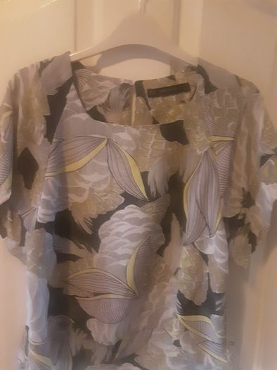ZARA Blouse .. Size: Medium (12) .. Price Drop