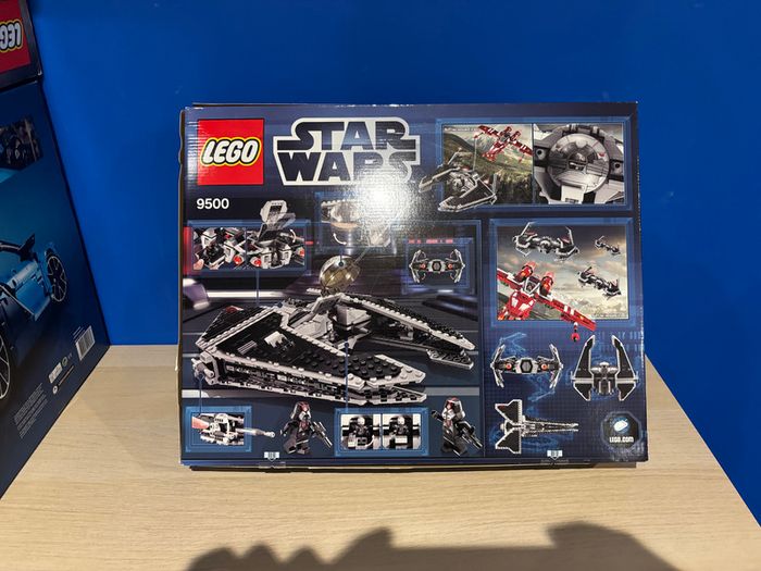 Lego Star Wars - Set 9500 Sith Fury-class Interceptor - Sealed Bags