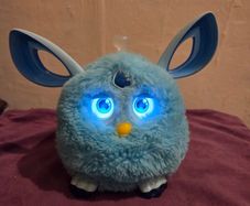 Hasbro Furby 2016 Teal Blue Bluetooth Connect