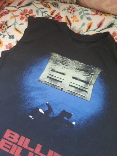 Girls Billie eilish t shirt