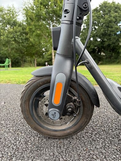 Segway Ninebot KickScooter F2