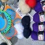 65 balls of wool, knitting accessories, bag, D18 post 10e Image 2