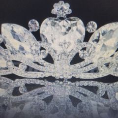 Bride's Designer Crystal Head piece