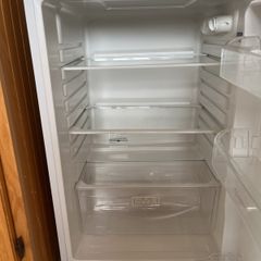 INDESIT Undercounter Fridge