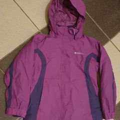 Age 7 - A 2 piece Item - A Mountain Warehouse Jacket with a Removable Inner Fleece & Hood - All Zips fully Intact - #