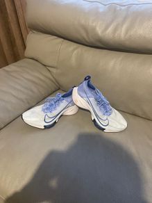 nike girls running shoes