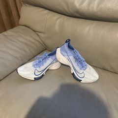 nike girls running shoes