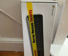 Microsoft wireless keyboard and mouse (850 desktop)