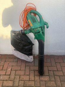 Leaf Blower & Vacuum (Black & Decker)