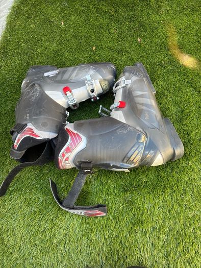 mens ski boots